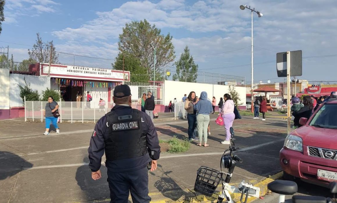 Refuerzan seguridad en escuelas de Tecámac por regreso a clases