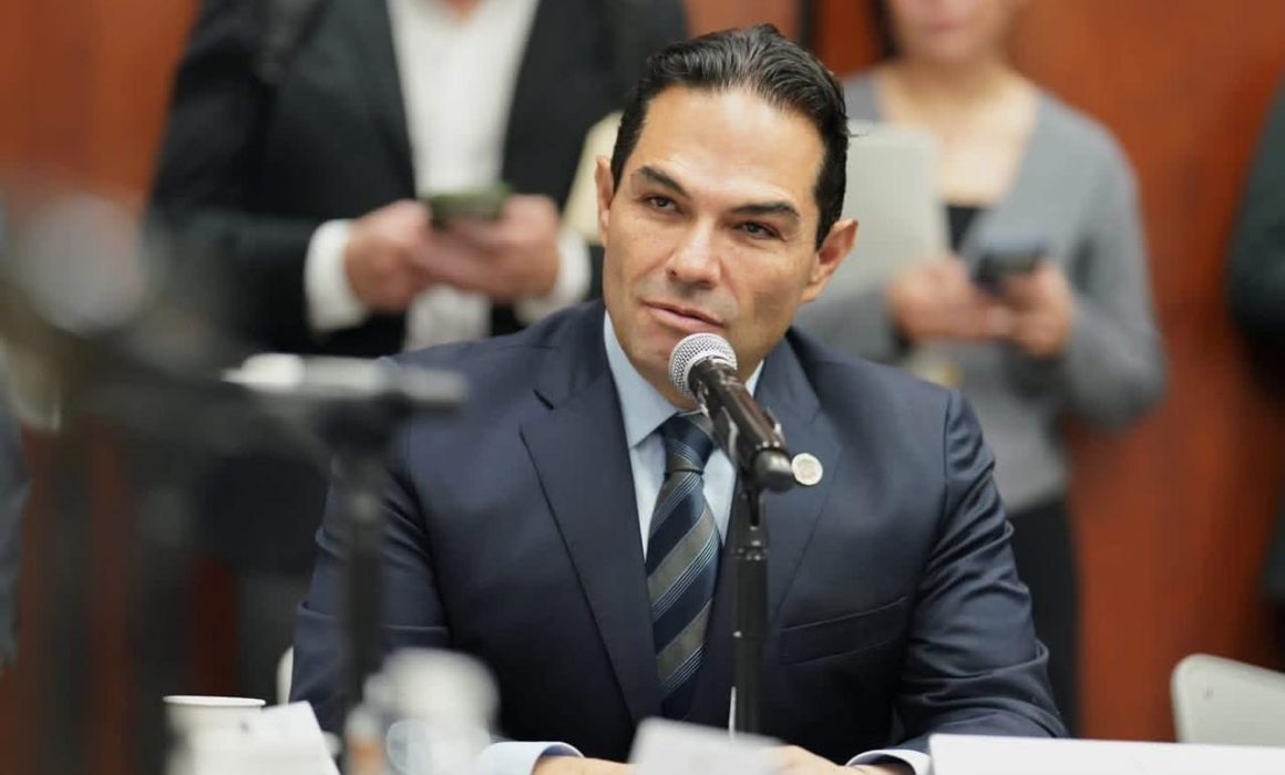 Regresa Enrique Vargas por Huixquilucan con respaldo ciudadan