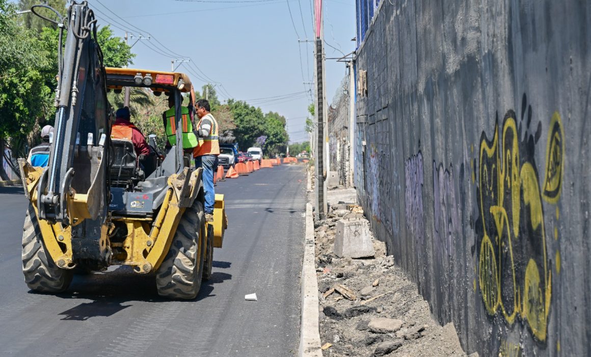 Rehabilitan vialidades en Edomex para mejorar movilidad