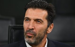 Renuncia Gianluigi Buffon a su cargo en la Federación Italiana de Futbol