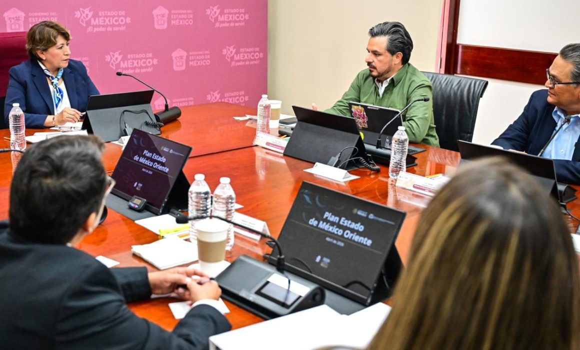 Revisan Delfina Gómez y Zoé Robledo acciones de salud del Plan Oriente