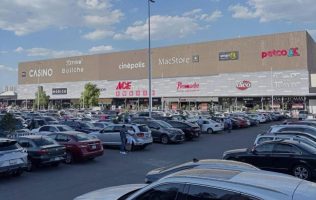 Roban computadoras en Naucalpan tras clonar llave de auto