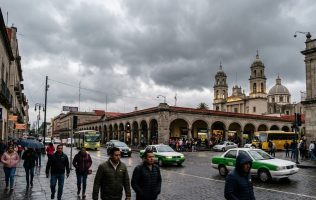 Sufre Edomex clima extremo este martes: prevén calor intenso y granizo