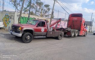 Van diputados contra abusos de grúas; buscan regular cobros excesivos