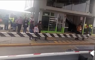 Abren caseta El Dorado por temor a cierre de acceso en Mina México