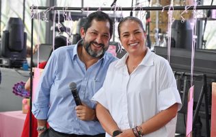 Arman pachangón en el congreso para festejar a las madres