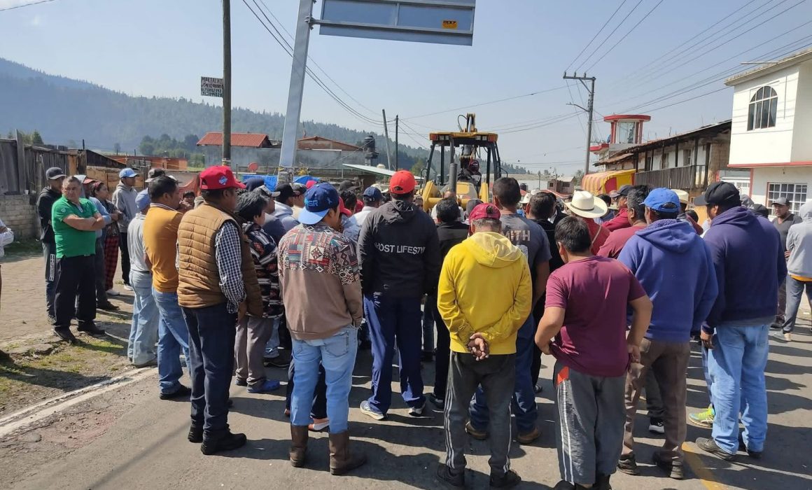 Asegura FGJEM vehículos tras agresión a fuerzas de seguridad en Ocuilan