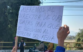 Bloquean la Chalco-Mixquic; exigen que se atienda la falta de agua