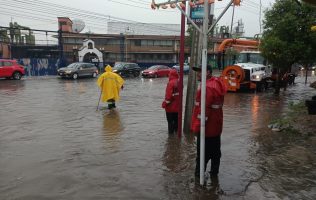 Colapsa muro y lluvias frenan paso del Suburbano en Tlalnepantla