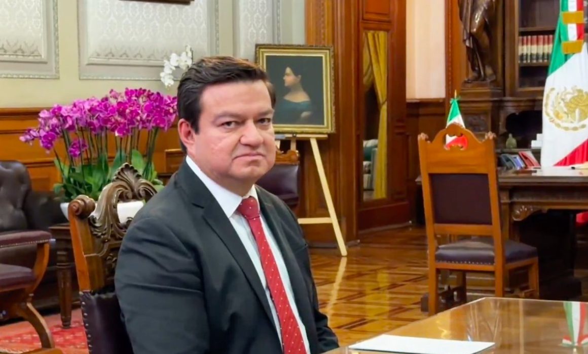 Coloca Claudia Sheinbaum a hombre de su círculo político frente a Pemex