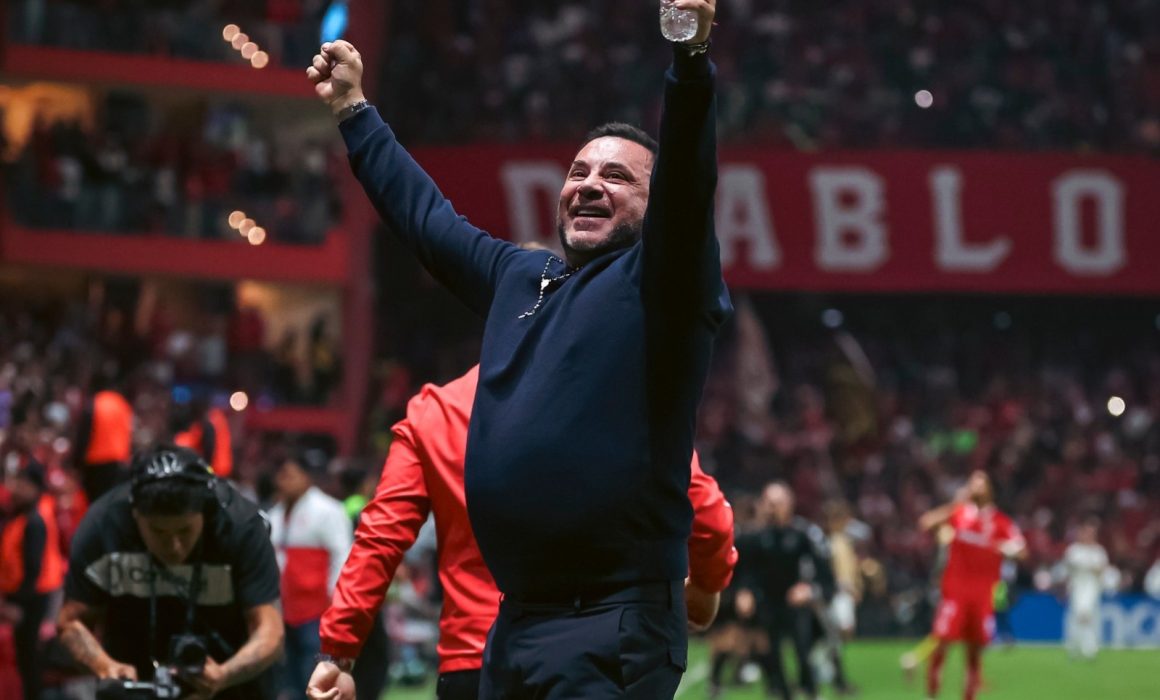 Dedica Mohamed pase a la final a Vega y Gallardo