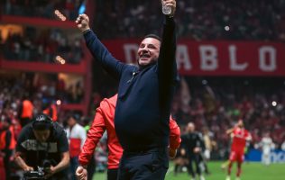 Dedica Mohamed pase a la final a Vega y Gallardo