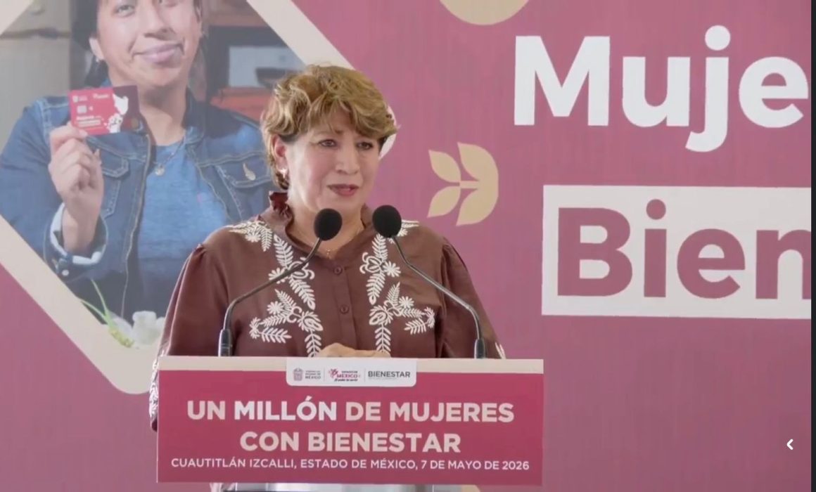 Entrega Delfina Gómez en Izcalli tarjeta Mujeres con Bienestar 1 millón