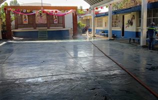 Exhiben negligencia del gobierno de Tultitlán por inundación escolar