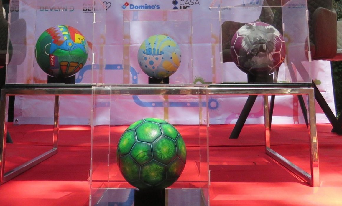 Expondrán en el Metro arte, futbol y causa social rumbo al Mundial 2026