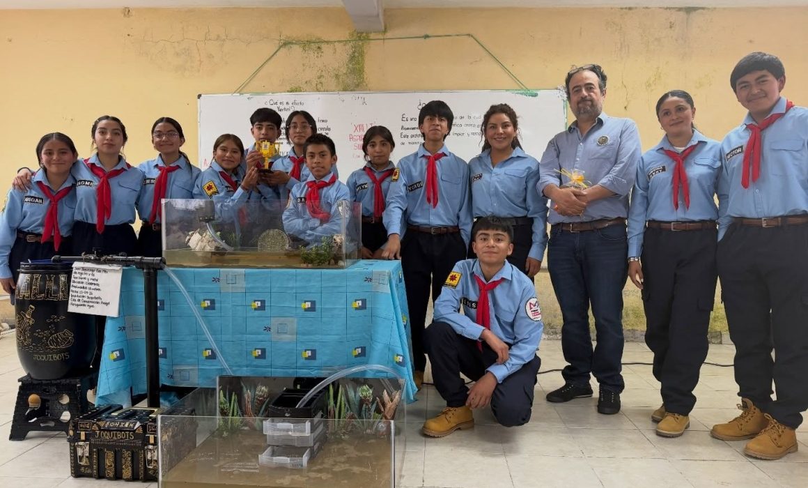 Ganan estudiantes de Joquicingo premio nacional de robótica