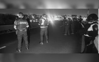 Hallan restos humanos en Texcoco; estaban en bolsas negras