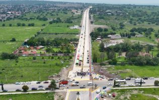 Inauguran carretera Zumpango-Reyes tras años de exigencias vecinales