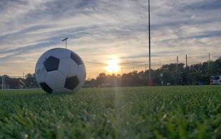 Invita Tlalnepantla a familias a participar en Balón por la Paz 2024