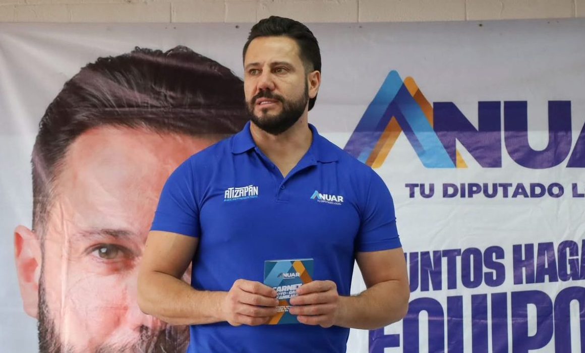 Lanza Anuar Azar la quinta edición del 'Pa´quete Alcance' en Atizapán