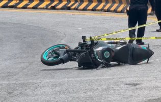 Muere motociclista tras derrapar en el Circuito Exterior Mexiquense