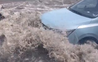 Persisten afectaciones por lluvias en Valle de Chalco