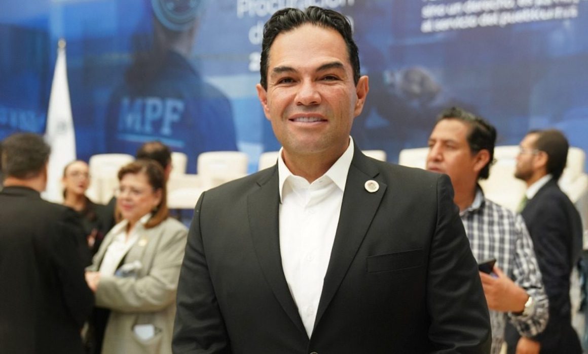 Propone Enrique Vargas frenar intereses abusivos bancarios