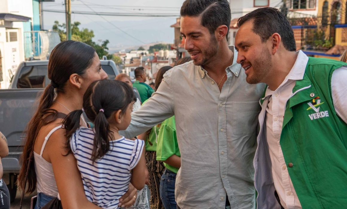 Protege Pepe Couttolenc el bienestar y futuro de la niñez en el Edomex