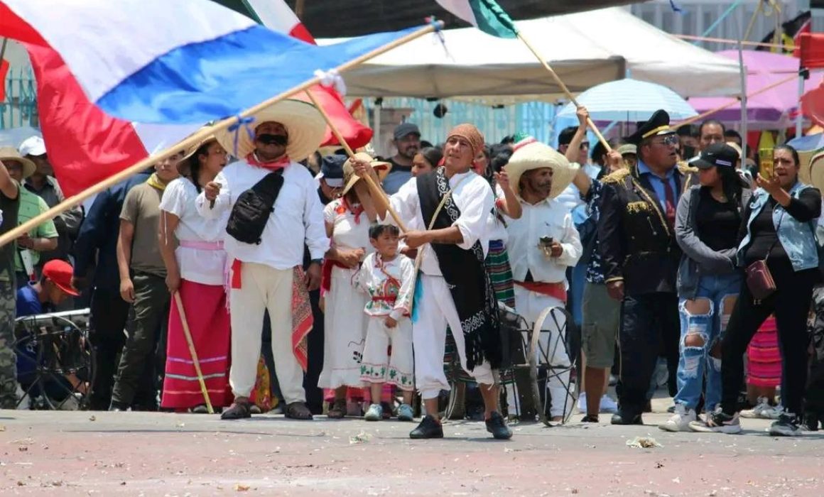 Recrean La Batalla de Puebla con pólvora en Calimaya