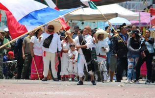 Recrean La Batalla de Puebla con pólvora en Calimaya