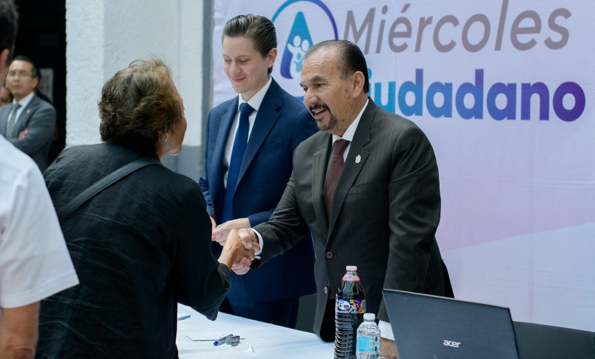 Registra Miércoles Ciudadano mil 833 solicitudes en Atizapán