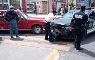 Reportan detonaciones y caos cerca de Plaza Las Américas en Metepec