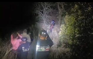 Rescatan a 5 que se extraviaron en la Sierra de Guadalupe en Coacalco