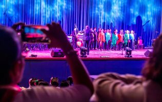 Reúne Tianguistenco cientos de jóvenes artistas en encuentro EBAE 2026