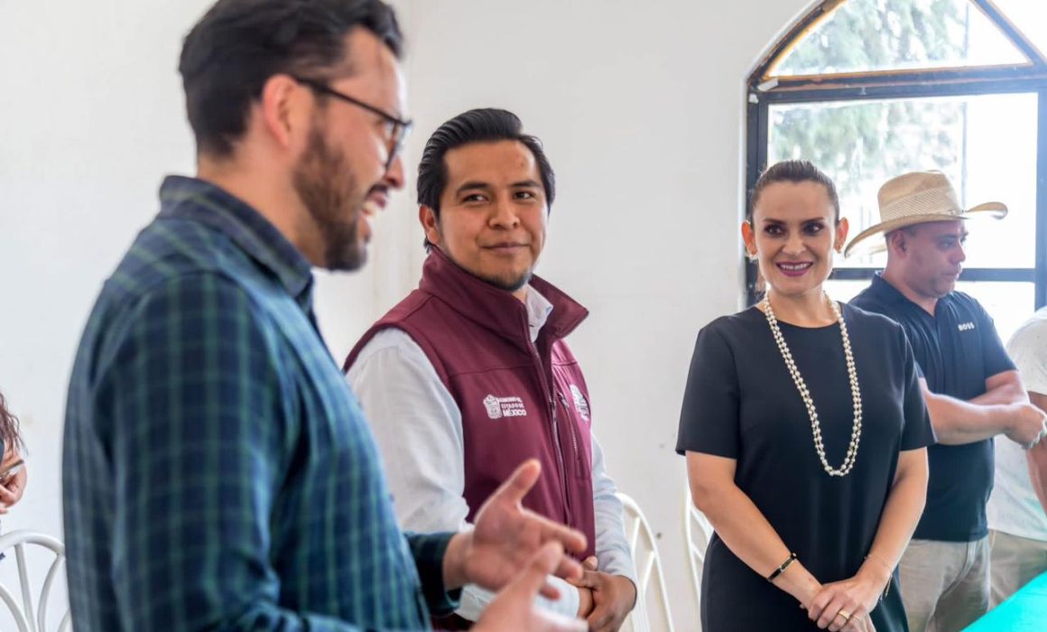 Revisan en Tianguistenco obras de nuevo Telebachillerato en San José Mezapa II