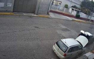 Se dispara robo de autopartes en Toluca; asaltan en menos de 1 minuto