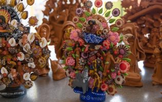 Seduce Metepec al turismo con el arte del barro y sus manos artesanales