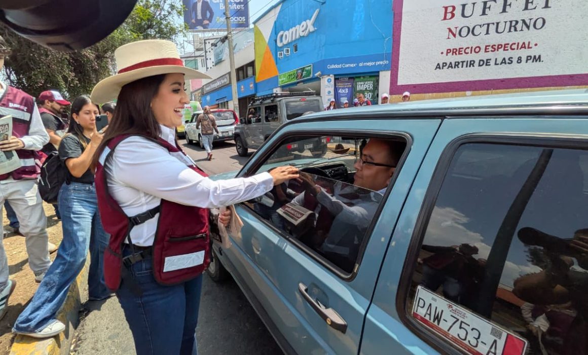 Sin cargo, Gladyz Butanda arranca su cruzada por Morena en Michoacán