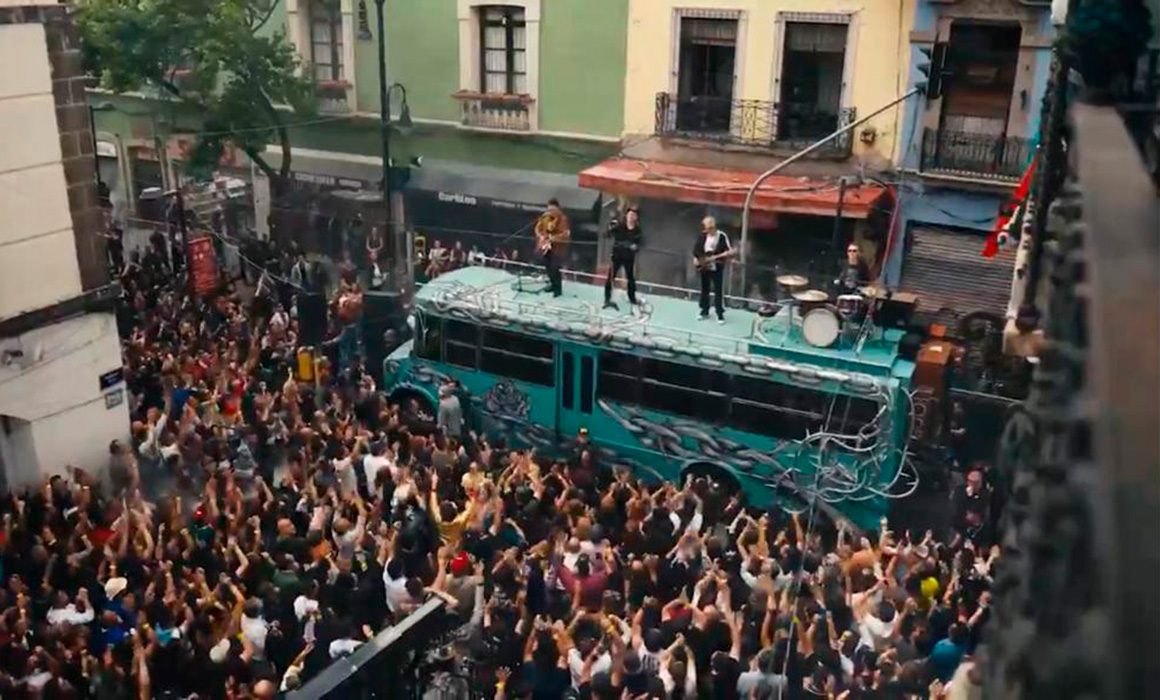 Toma U2 autobús en CDMX con destino a La calle de los sueños