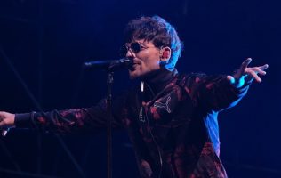 Traerá Louis Tomlinson su show completo en 2027