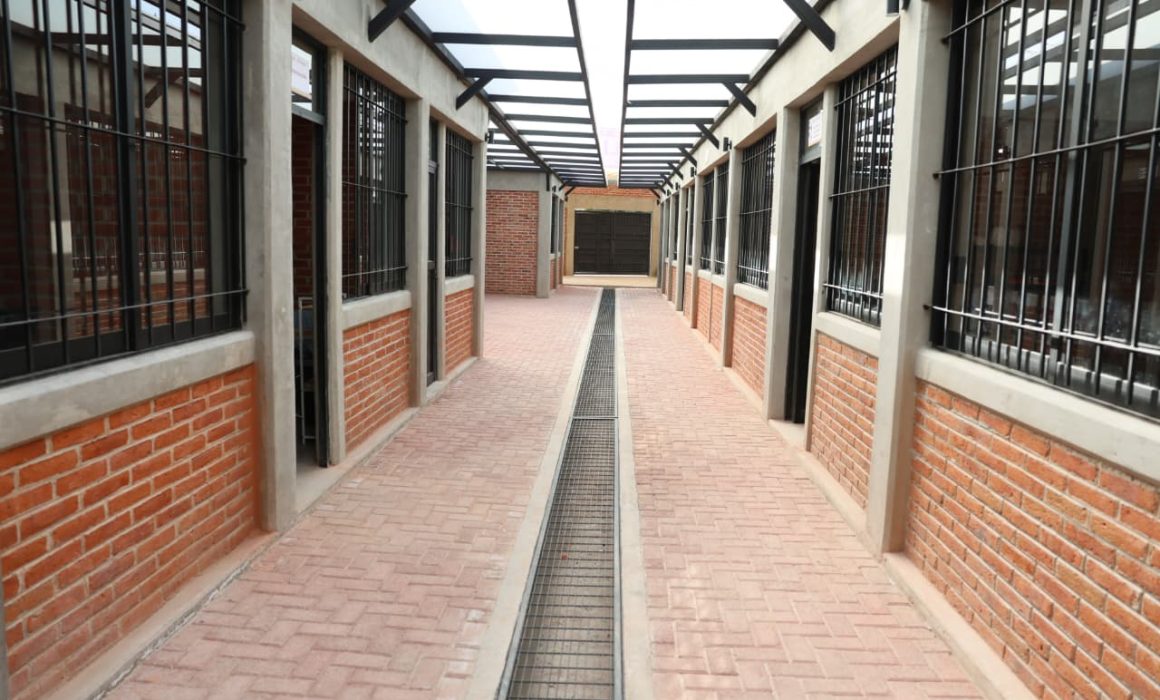 Transforman mercado abandonado en centro cultural en Ecatepec