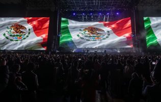 Unen conciertos con pasión mundialista