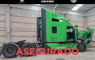 Utilizan a Teoloyucan para abandonar camiones; FGJEM recupera 4 mdp
