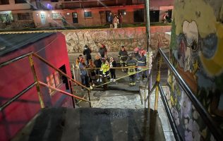 Viven en carpas y hoteles familias desalojadas por lluvias en Naucalpan