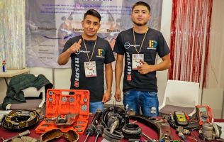 Abre Edomex oportunidades para jóvenes y los acerca a empresas