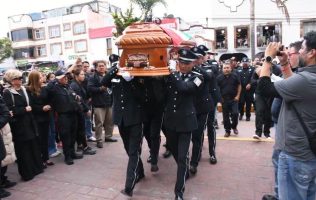 Apoyará San Mateo Atenco a familia de policía caído en asalto