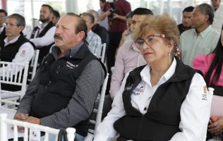Apoyarán a abuelitos para que pongan su changarro en Edomex