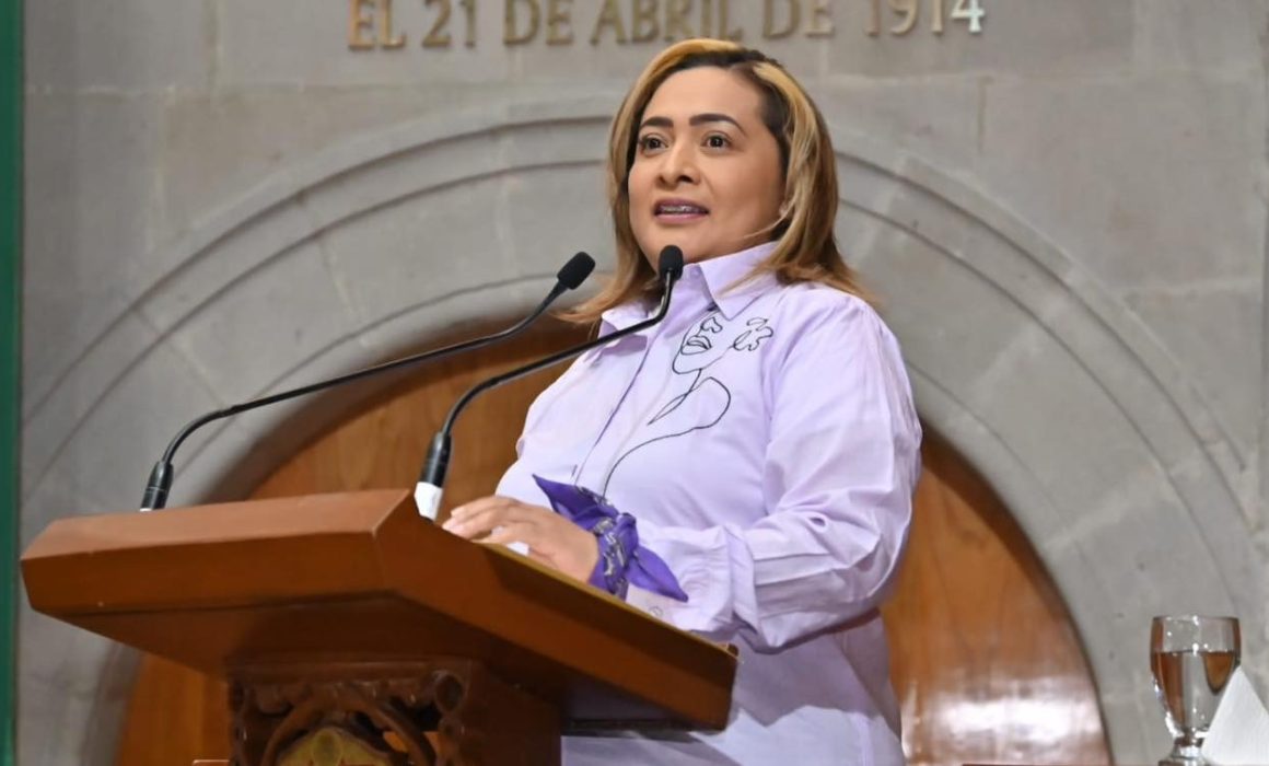 Apunta Carmen de la Rosa a rescatar bastión de Morena en Nezahualcóyotl