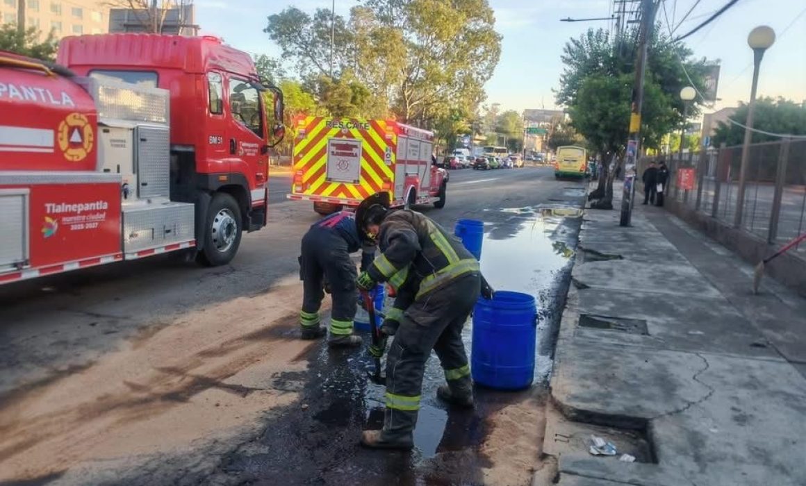Atienden derrame de combustible y evitan riesgos en Gustavo Baz y Lerma