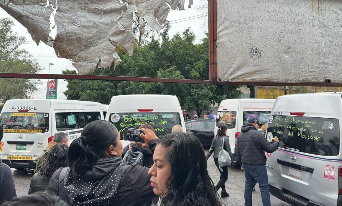 Bloquean transportistas accesos a Cuatro Caminos por Mexicable